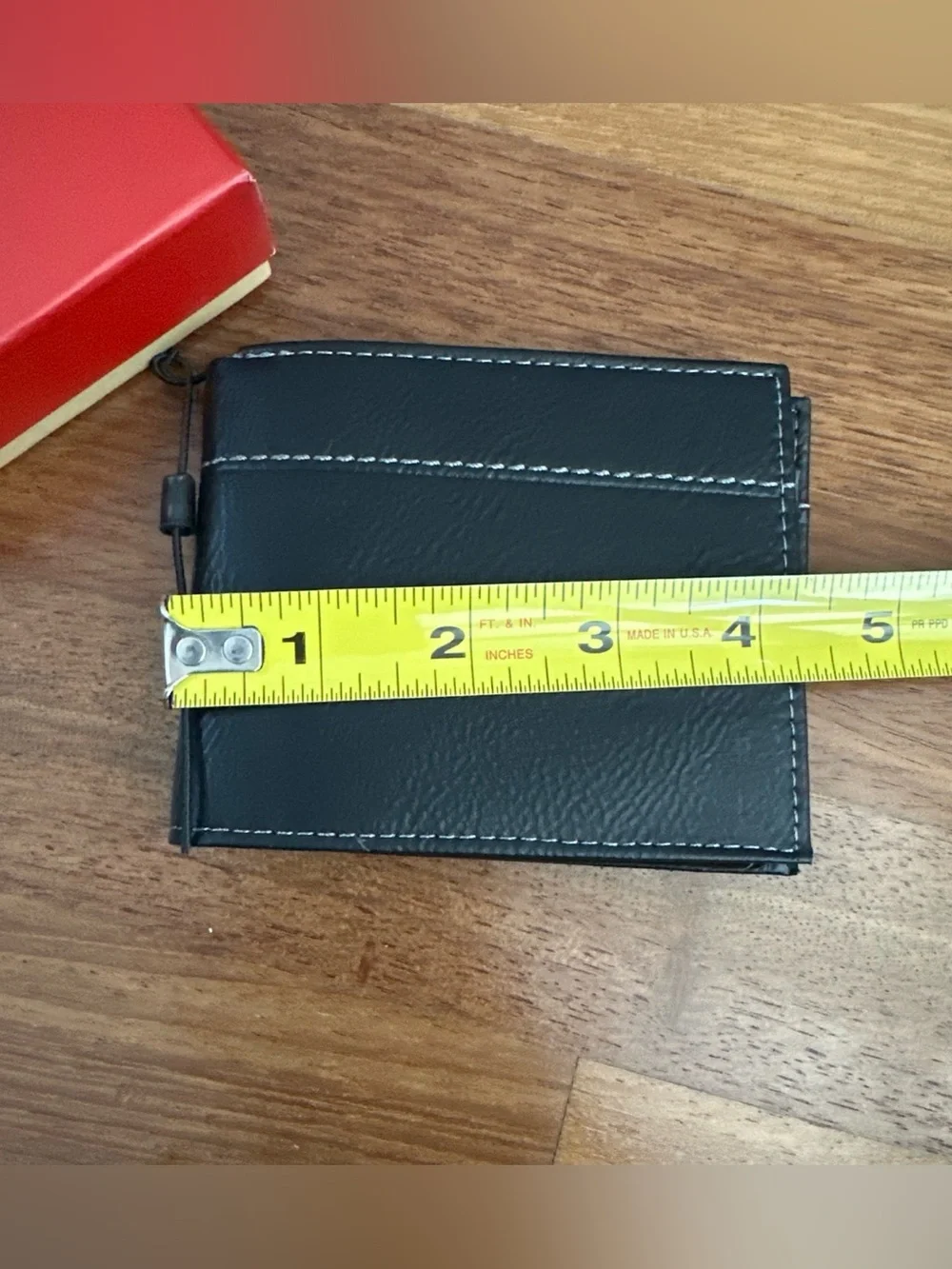 Levi's Men's Black Bi-Fold Wallet